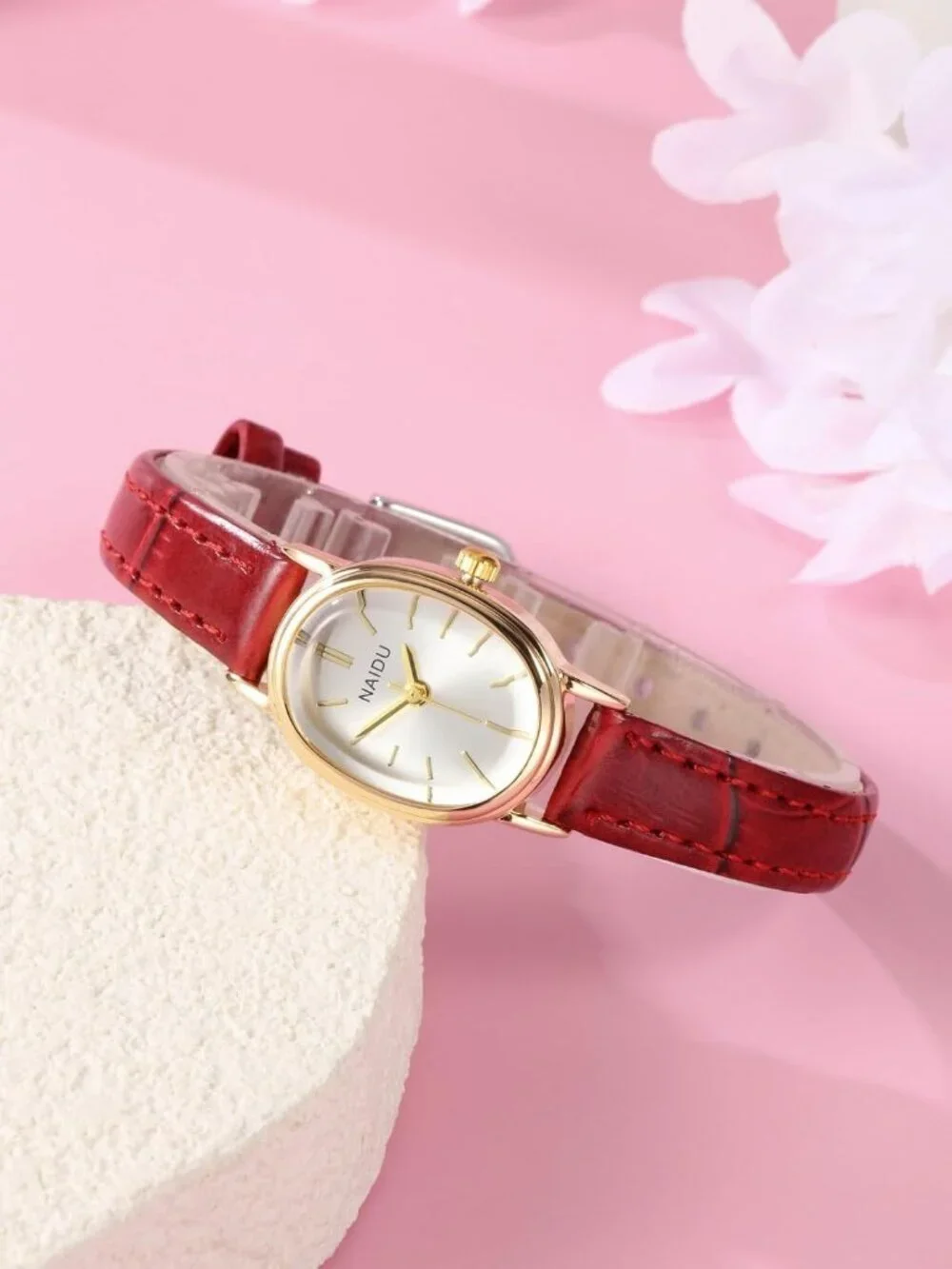 Women's Red White Analog Quartz Classic Oval Case PU Leather Casual Wrist Watch